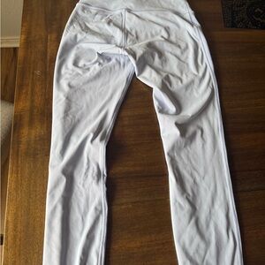 Lululemon leggings Icy lavender Light Blue Excellent Condition size 4